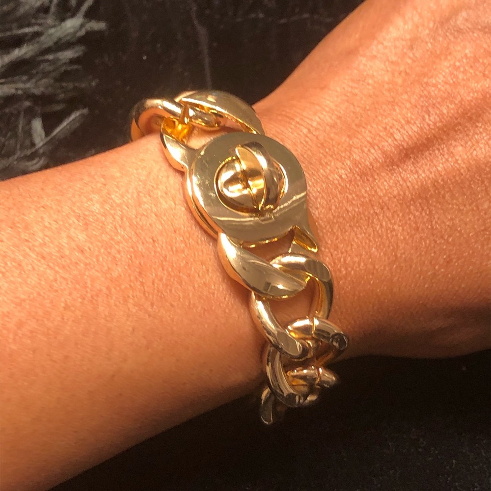 BCBG Chunky Gold Bracelet